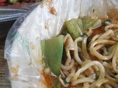 -二钢串叔麻辣烫(华龙大厦店)