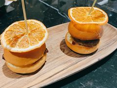 鹅肝汉堡-JUN PASTRY(南通市圆融购物中心工农路店)