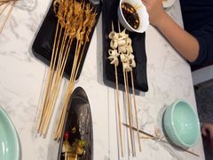 -嗨辣小聚·盘锦河蟹·海鲜烧烤龙虾(盘锦十年好店)