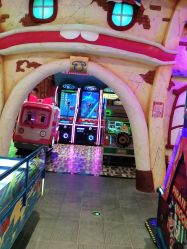 -卡通尼乐园(重庆南坪协信星光店)
