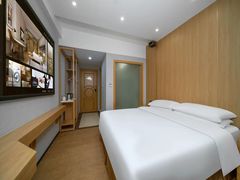 -维也纳3好酒店(深圳宝安海雅缤纷城店)