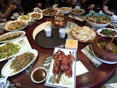 -蔼若春.传承三十年云南菜(金碧公园店)