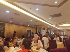 -益健海鲜大食坊(拱北口岸店)