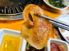 -唯成•韩国炭火烤肉 유성고기