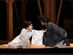 -交通银行前滩31演艺中心