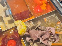 -海底捞火锅鲜切牛肉主题店(长寿路店)