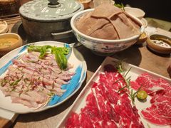 -蘑界·野生菌火锅(深业上城店)