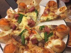 -必胜客(百联又一城店)