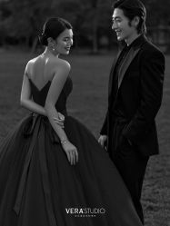 -至臻微拉婚纱摄影