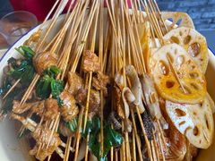 -拈签一笑黄牛肉辣卤串串