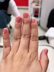 -进巍美甲美睫店