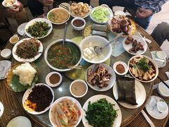 -岩保农家乐
