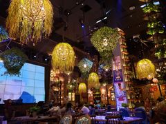 -临界音乐酒馆·小龙虾·江湖菜(华熙LIVE·鱼洞店)
