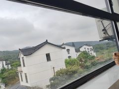 -弥舍·湖景团建泳池派对别墅·湖山境店