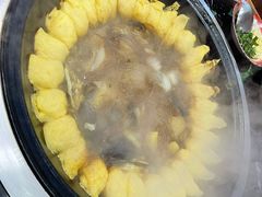 -边江铁锅炖鱼(振八街店)