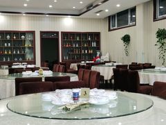 大堂-丽泽山庄·生态怀柔菜·虹鳟鱼(红螺寺店)