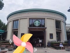 -星巴克(迪士尼小镇店)