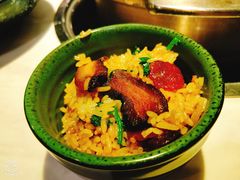 式腊味煲仔饭-狐狸爱上椰子鸡(滨江星光大道店)
