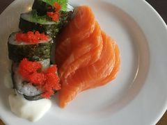 三文鱼-皇朝万鑫自助餐厅