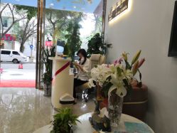 -千色美甲美睫生活美容馆