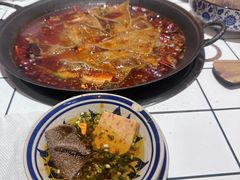 -旧街市鲜货老火锅(大光路店)