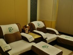 -汤泉良子.足疗按摩.SPA(中关村店)