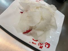 -屯老二农家铁锅炖·行业领军者(梅江店)