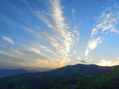 -鬼笑石后山停车场