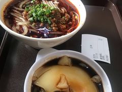 -秦云老太婆摊摊面(磁器口店)