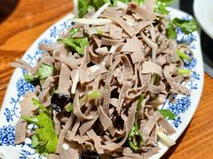-老天桥酱肉烧饼夹肘子(天桥店)