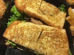 -The Habit Burger Grill 哈比特汉堡(复兴soho店)