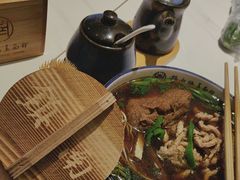 -镇南锅盖面馆(解放路店)