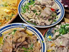 -洱火云南酸菜牛肉火锅(石景山当代商城店)