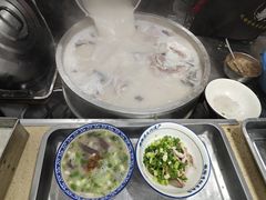 -铁谢李松祖传羊肉汤馆