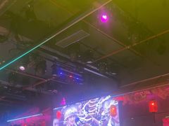-喜鹊音乐酒馆(西街店)