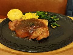 鸡排配薯饼-萨莉亚意式餐厅(国展天虹店)