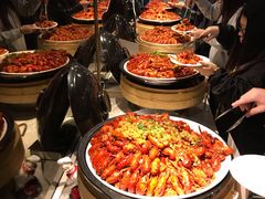 龙虾盛宴-五月罗马海鲜自助餐厅(陆家嘴店)