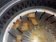 -木槿花韩式炭烤·熟成肉工坊(孙文东路店)