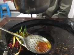 -石灰市毛记烧鸡公(解放碑店)