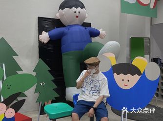 OOTD｜成都新展｜和Visenlab比乖大赛