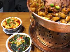 -炉小二铜锅牛蛙•川湘菜(三里屯店)