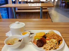 -感恩心素食馆(百世广场店)