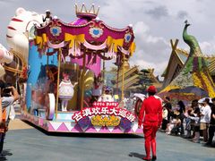 -七彩云南欢乐世界