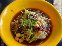 -烤肉小伙烤肉店
