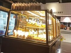 -黑草莓(重庆路店)