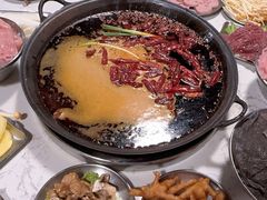 -铜元老码头鳝鱼火锅