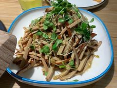 -山城外·非遗酸菜鱼(新都汇融店)