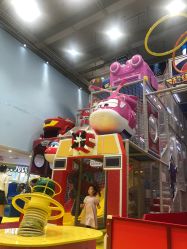 -乐多星球潮玩中心(沈阳嘉里城店)
