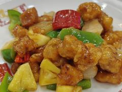 菠萝咕老肉-凤城礼记鱼翅海鲜酒家(新马路总店)