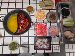 -朱光玉火锅馆(小寨原力场店)